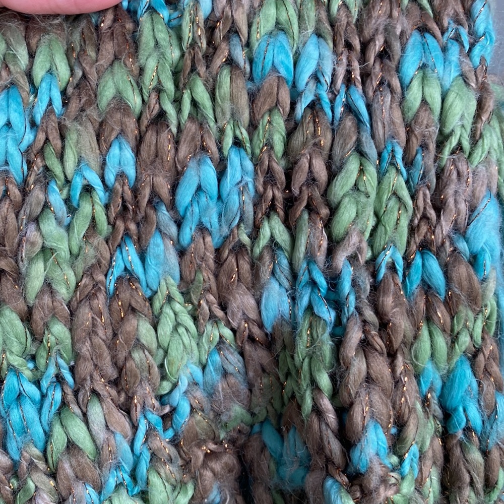 Old county road brand scarf - Picture 2 of 4